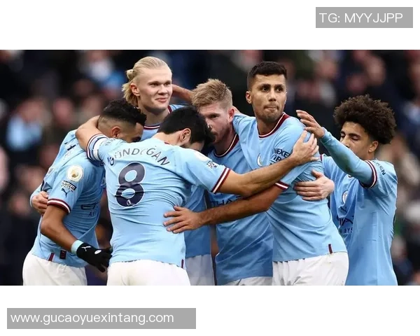 英超精彩对决：里昂与切尔西战成平局绝杀瞬间引发全场热烈反响